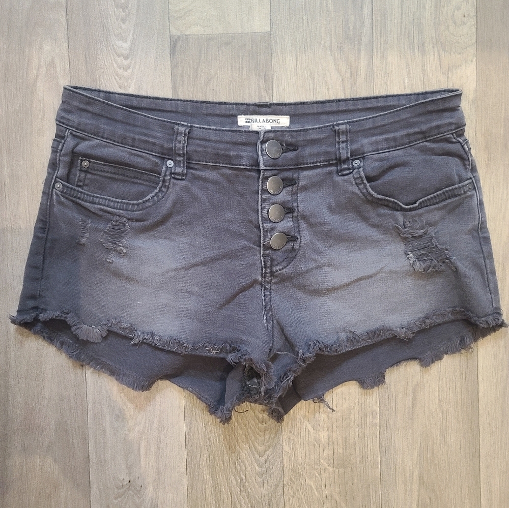 🦄 Billabong Ladies Cutoff Shorts Size 27